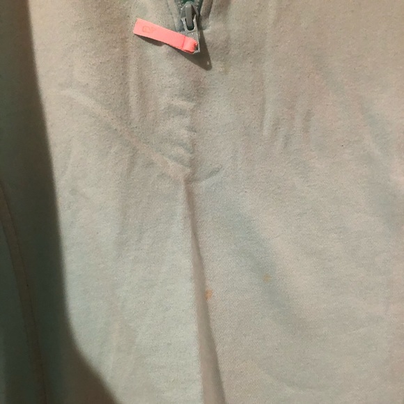 Vineyard Vines Pullover - Picture 5 of 6